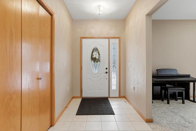 2701 BLUE JAY LANE, Stevens Point, WI 54481