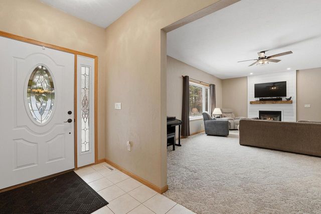 2701 BLUE JAY LANE, Stevens Point, WI 54481