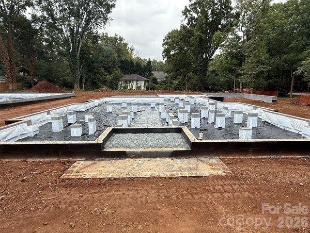 106 Hunter Lane, Charlotte, NC 28211