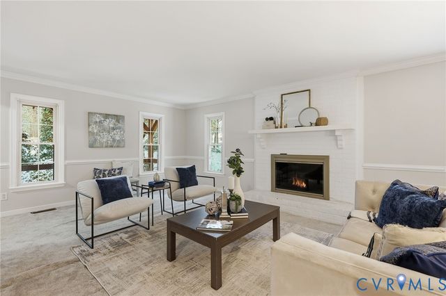 3212 Fox Chase Dr, Midlothian, VA 23112