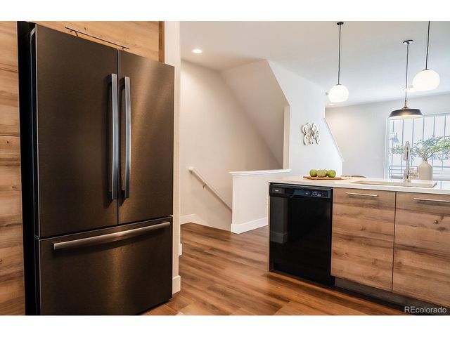 5532 W 10th Pl, Lakewood, CO 80214