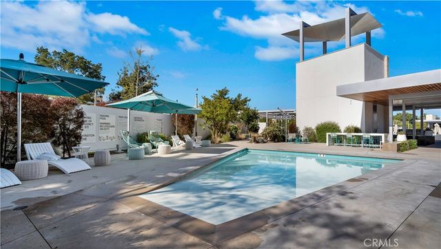 201 Briar Moon, Irvine, CA 92618