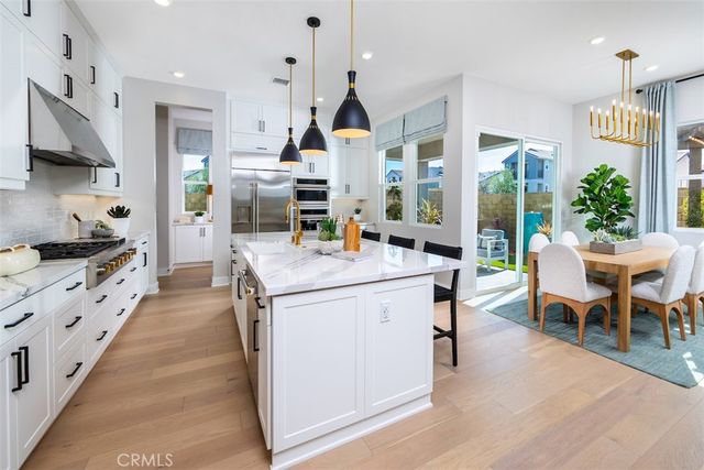 201 Briar Moon, Irvine, CA 92618