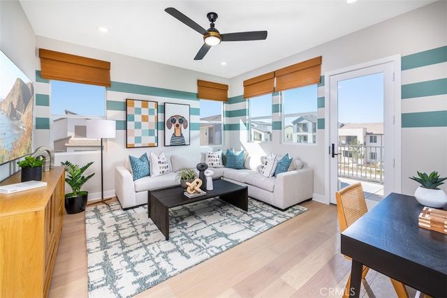 201 Briar Moon, Irvine, CA 92618
