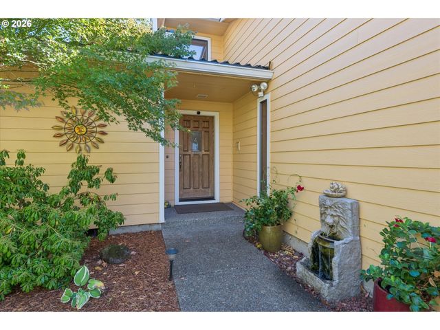 8810 Sw MAVERICK Ter, Beaverton, OR 97008
