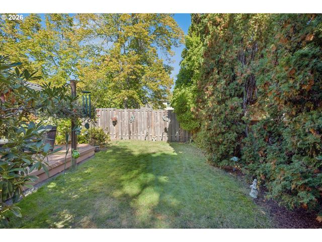 8810 Sw MAVERICK Ter, Beaverton, OR 97008