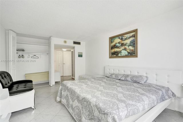 231 174th St 1611, Sunny Isles Beach, FL 33160
