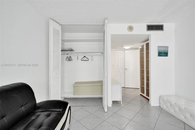 231 174th St 1611, Sunny Isles Beach, FL 33160