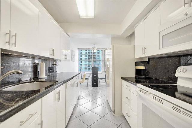 231 174th St 1611, Sunny Isles Beach, FL 33160