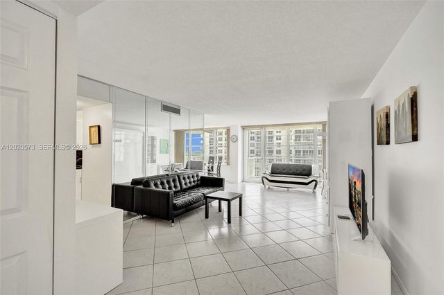 231 174th St 1611, Sunny Isles Beach, FL 33160