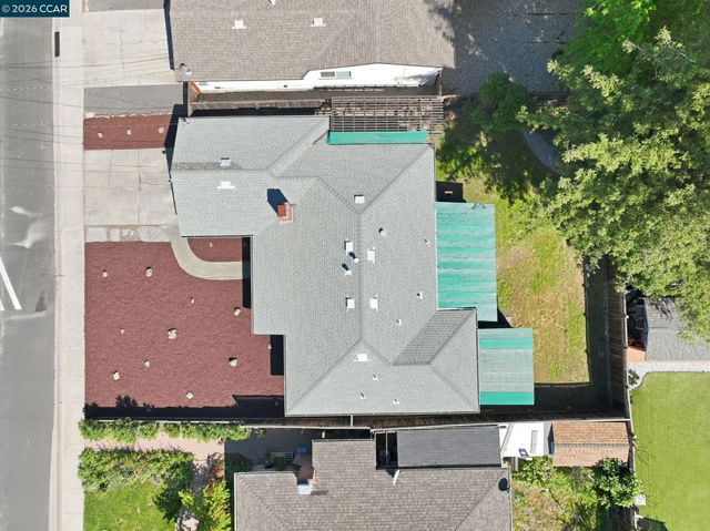 1930 Sunshine Dr, Concord, CA 94520