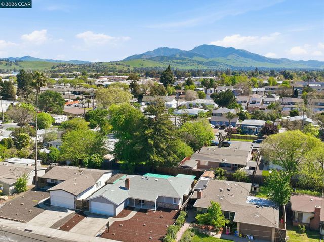 1930 Sunshine Dr, Concord, CA 94520