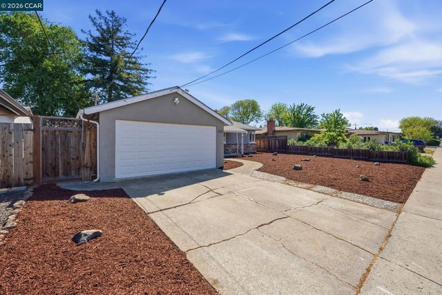 1930 Sunshine Dr, Concord, CA 94520