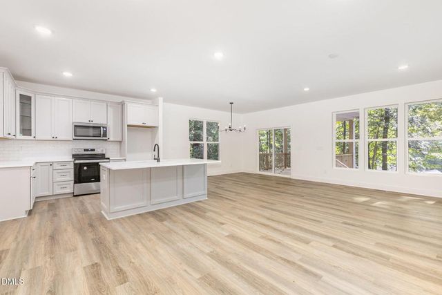 3260 Yorkshire Circle, Sanford, NC 27332