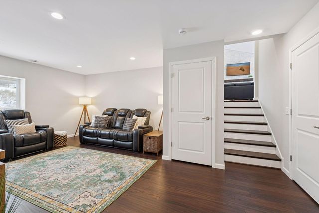 1106 Meadow Lane, Waconia, MN 55387