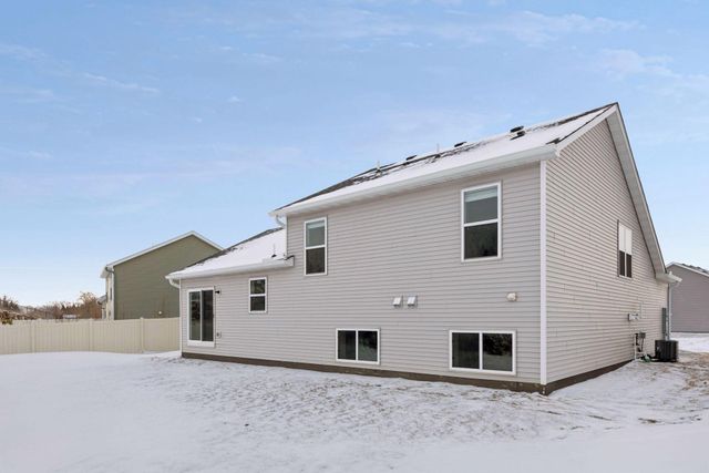 1106 Meadow Lane, Waconia, MN 55387