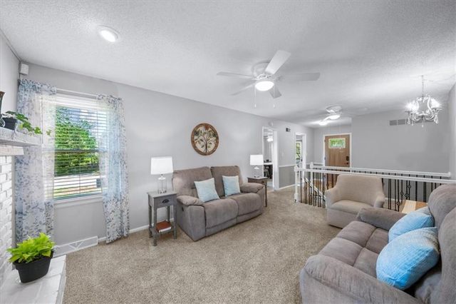 1601 N 78th Street, Kansas City, KS 66112