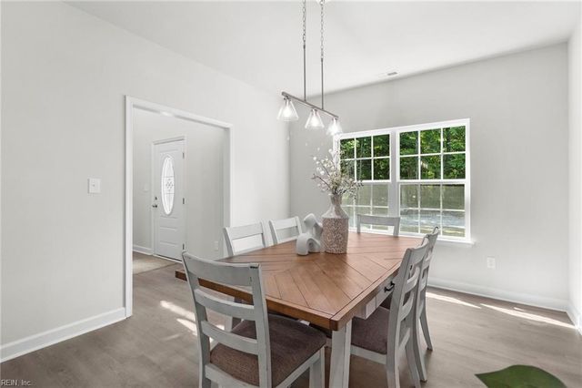 121 Parkway DR B, Newport News, VA 23606