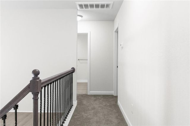 121 Parkway DR B, Newport News, VA 23606