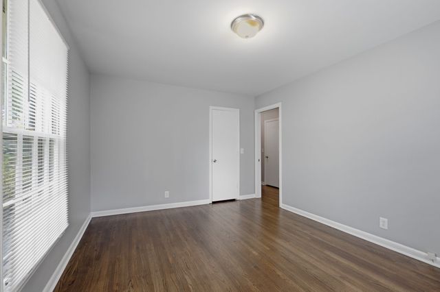 270 Richbriar Rd, Nashville, TN 37211