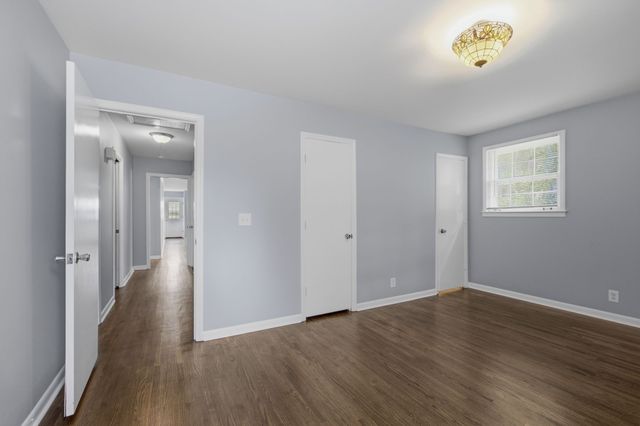 270 Richbriar Rd, Nashville, TN 37211