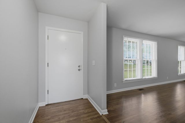 270 Richbriar Rd, Nashville, TN 37211