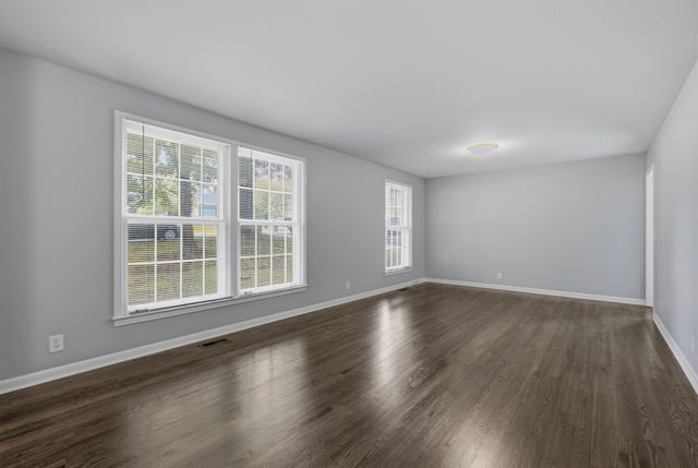 270 Richbriar Rd, Nashville, TN 37211