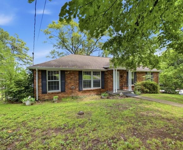 270 Richbriar Rd, Nashville, TN 37211