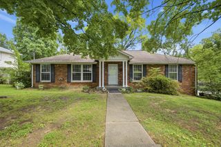 270 Richbriar Rd, Nashville, TN 37211