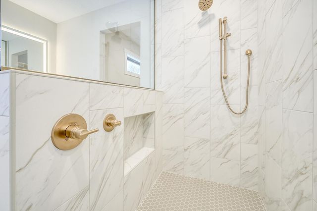 5875 Afton Road, Excelsior, MN 55331