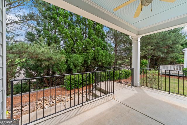 6233 Greenstone Circle, Hoschton, GA 30548