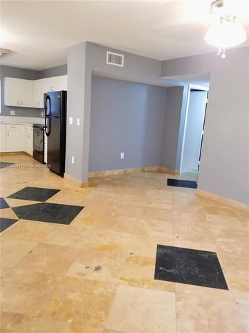 2761 NW 6th St 2761, Pompano Beach, FL 33069
