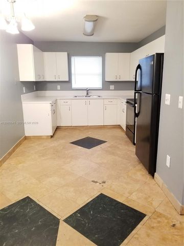 2761 NW 6th St 2761, Pompano Beach, FL 33069
