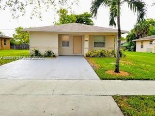 2761 NW 6th St 2761, Pompano Beach, FL 33069