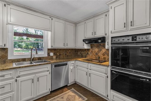 512 Mason Drive, Canton, GA 30115