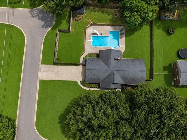 512 Mason Drive, Canton, GA 30115