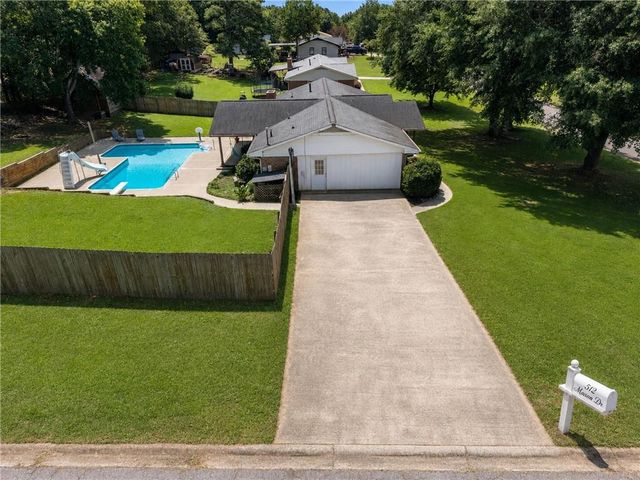 512 Mason Drive, Canton, GA 30115