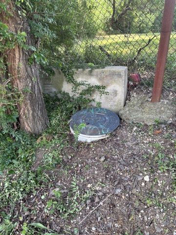 1702 Seale Street, Dallas, TX 75208