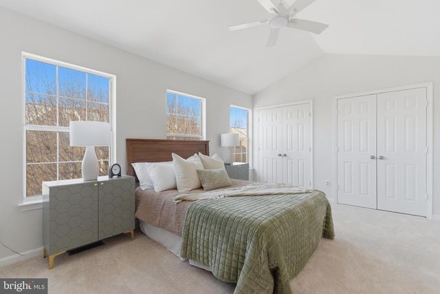 21946 THOMPSON SQ, Sterling, VA 20166