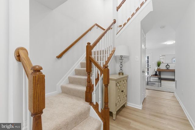 21946 THOMPSON SQ, Sterling, VA 20166