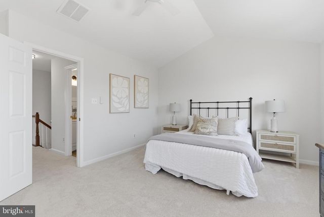 21946 THOMPSON SQ, Sterling, VA 20166