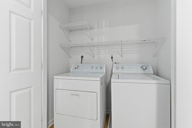 21946 THOMPSON SQ, Sterling, VA 20166