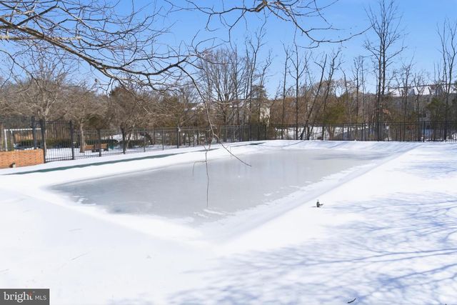 21946 THOMPSON SQ, Sterling, VA 20166