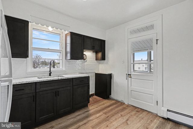 2620 BOAS ST, Harrisburg, PA 17103