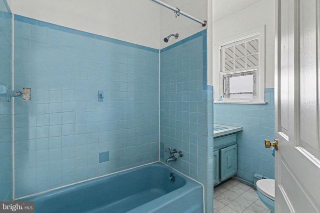 2620 BOAS ST, Harrisburg, PA 17103