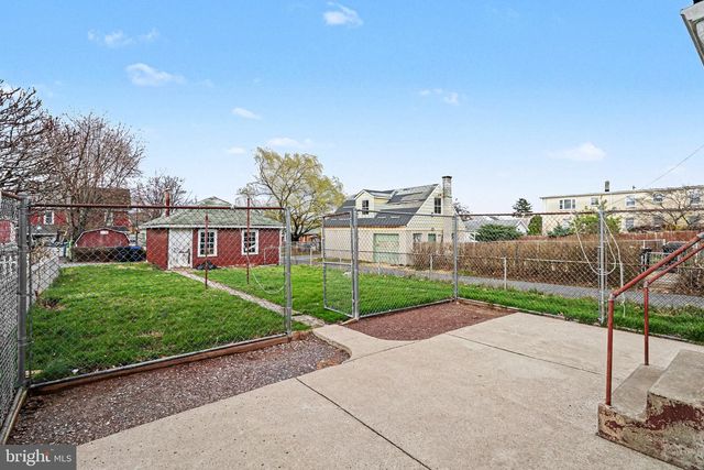 2620 BOAS ST, Harrisburg, PA 17103