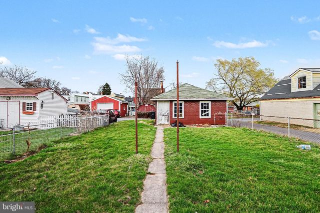 2620 BOAS ST, Harrisburg, PA 17103