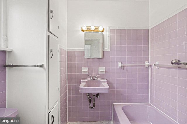 2620 BOAS ST, Harrisburg, PA 17103