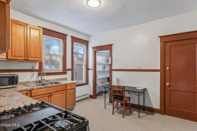 50 Southern Boulevard, Albany, NY 12209