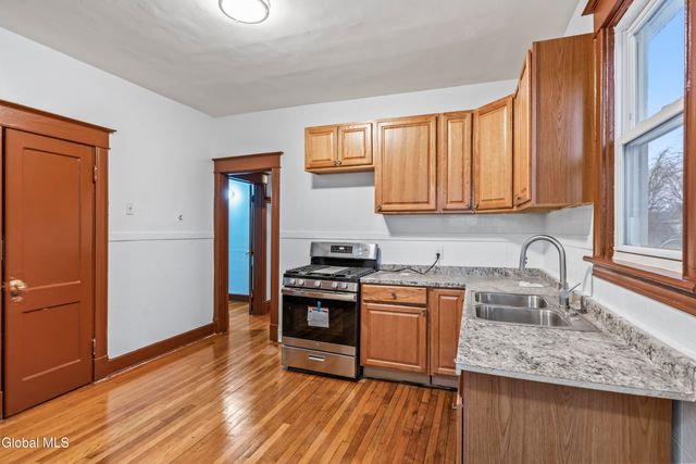 50 Southern Boulevard, Albany, NY 12209